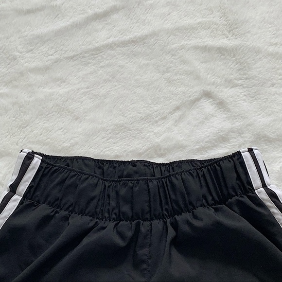 ADIDAS | Black 3 stripe running shorts size XS - Picture 2 of 7